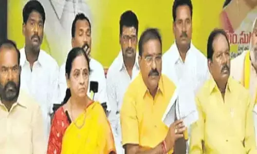 తిరుపతిలో దొంగ ఓట్లు.. పోలీసులకు టీడీపీ ఫిర్యాదు