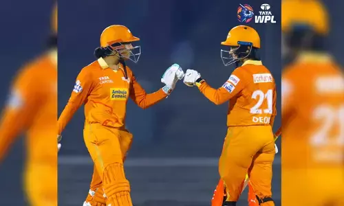 చెలరేగిన హర్లీన్, సోఫియా.. ఆర్‌సీబీ ముందు టఫ్ టార్గెట్