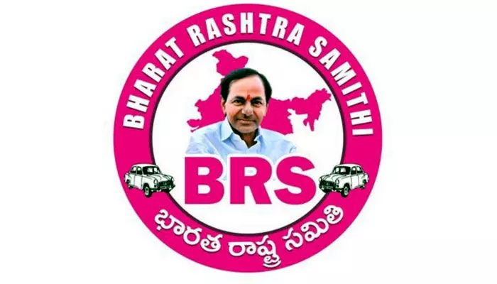నామినేషన్ దాఖలు చేసిన ఎమ్మెల్సీ అభ్యర్థులు నామినేషన్ దాఖలు చేసిన ఎమ్మెల్సీ అభ్యర్థులు