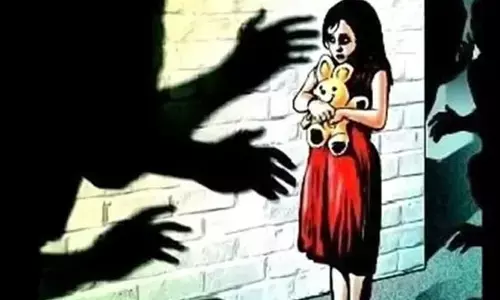 హైదరాబాద్‌లో దారుణం.. నాలుగేళ్ల పసి పాపపై ఆటో డ్రైవర్ అత్యాచారం