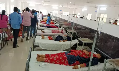 మహబూబాబాద్ జిల్లా కస్తూర్బా పాఠశాలలో ఫుడ్ పాయిజన్..!