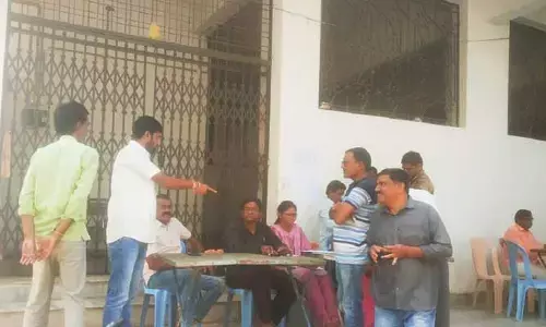 ఎన్నిసార్లు సర్వే చేసినా అధికారులు ఎందుకు విఫలమవుతున్నారు..?