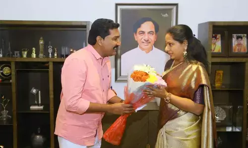 అతి త్వరలోనే మోడీ సర్కార్‌కు గోరీ కడతాం: బొమ్మెర రామ్ముర్తి ఫైర్