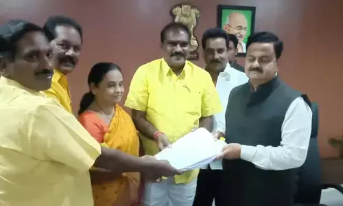Tirupati: దొంగ ఓట్ల నమోదుపై టీడీపీ సీరియస్.. కలెక్టర్‌కు ఫిర్యాదు
