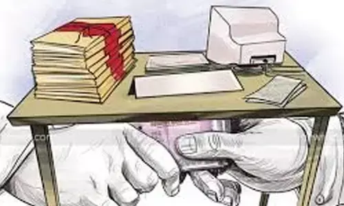 హ‌న్మ‌కొండ కార్మిక‌శాఖ‌లో రాబందులు..!