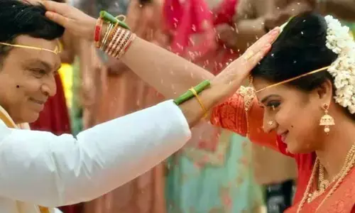 పవిత్ర-నరేష్ : పెద్దలు లేకుండా జరిగిన ఏకైక పెళ్లి ఇదే