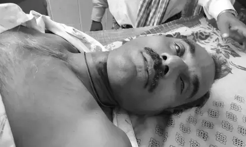 అప్పుల బాధలు తాళలేక గల్ఫ్ కార్మికుడి ఆత్మహత్య