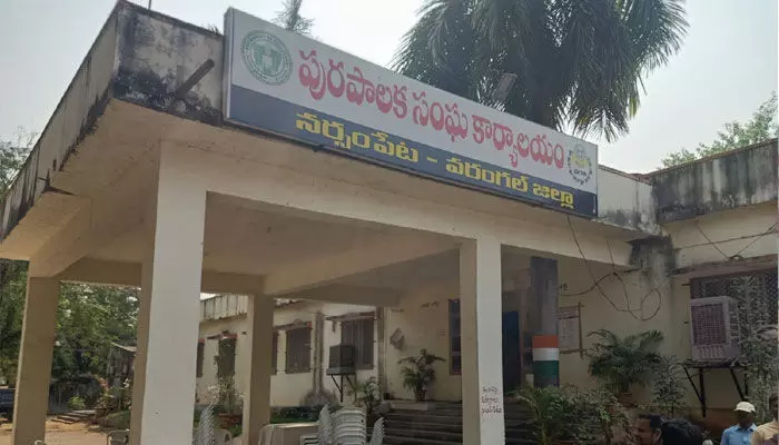 అధికారుల ఉత్తర్వులు బేఖాతరేనా.!? అధికారుల ఉత్తర్వులు బేఖాతరేనా.!?