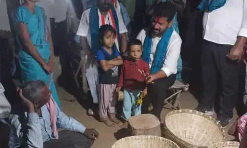 ఇలా వచ్చి అలా వెళ్లిపోయిన రేవంత్ రెడ్డి... నిరాశ చెందిన కార్యకర్తలు