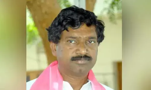 ఎమ్మెల్యే రాజయ్యకి మహిళా కమిషన్ నోటీసులు