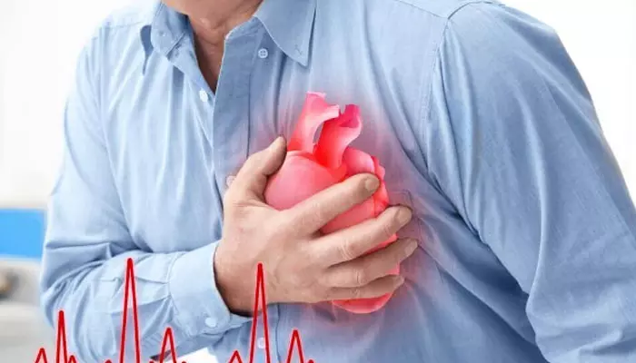 Symptoms before Heart attack :గుండెపోటు వచ్చే అర్థగంట ముందు కనిపించే లక్షణాలు ఇవే!