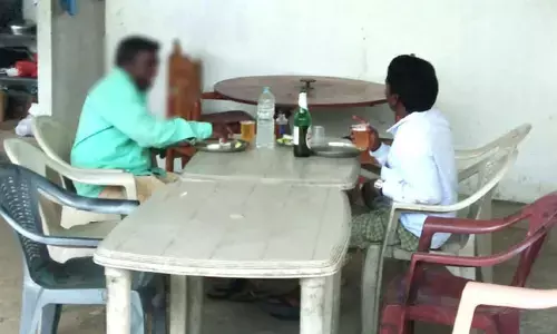 ఎనీ టైం మందు.. విందు
