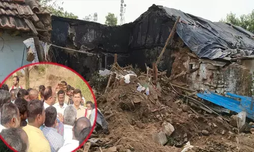 రాజంపేట మండలంలో దారుణం.. ఆస్తి కోసం కన్న తండ్రిని దహనం చేసిన కూతుళ్లు