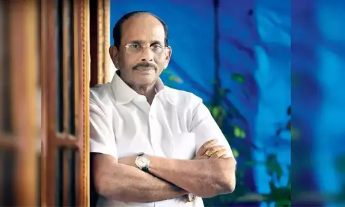 ఆర్‌ఆర్‌ఆర్‌ 2 పై క్రేజీ అప్‌ డేట్‌ ఇచ్చిన రైటర్‌ విజయేంద్రప్రసాద్‌..