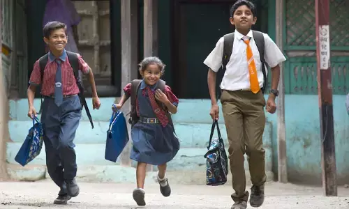 స్కూల్ విద్యార్థులకు గుడ్ న్యూస్.. మార్చి 15 నుండి ఆఫ్ డే స్కూల్స్
