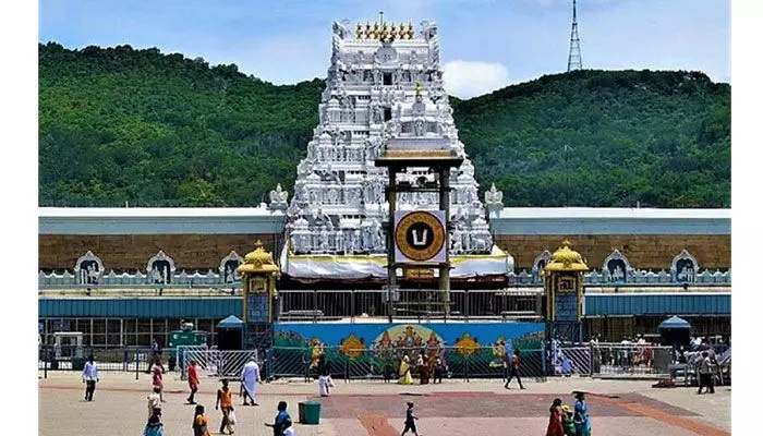 తిరుమలలో భక్తుల రద్దీ సాధారణం తిరుమలలో భక్తుల రద్దీ సాధారణం