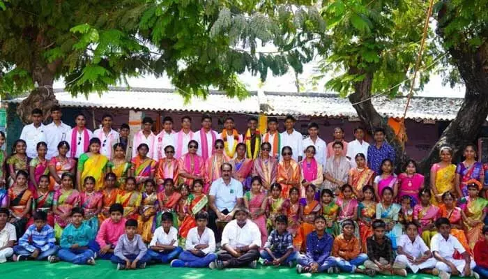 స్వయం అనుభవం కోసమే స్వపరిపాలన.. స్వయం అనుభవం కోసమే స్వపరిపాలన..