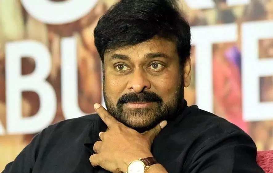 1990లో చిరు భారీ పారితోషికం.. బిగ్ బి కన్నా కూడా బిగ్గర్.. ఇదిగో సాక్ష్యం.. 1990లో చిరు భారీ పారితోషికం.. బిగ్ బి కన్నా కూడా బిగ్గర్.. ఇదిగో సాక్ష్యం..