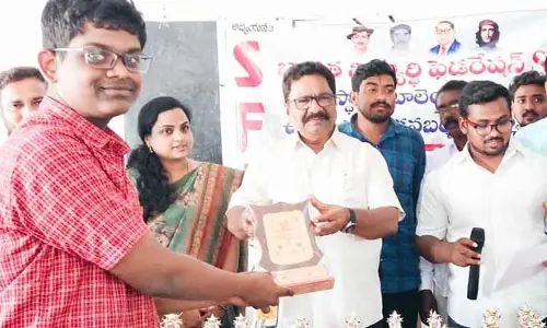 ఇష్టపడి చదవాలి: జూలకంటి