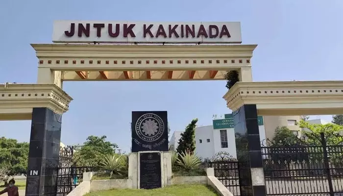 JNTU కాకినాడలో పీహెచ్‌డీ స్పాట్ అడ్మిషన్లు