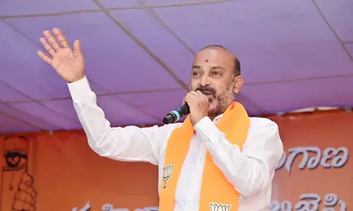 తీవ్ర పరిణామాలు ఎదుర్కోవాల్సి ఉంటుంది.. సర్కార్‌కు బండి సంజయ్ హెచ్చరిక