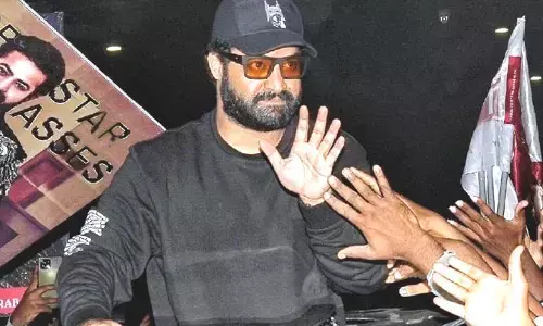 Jr.NTR: ఆస్కార్ తీసుకొని ఇండియాకు వచ్చిన తారక్ కి గ్రాండ్ వెల్కమ్