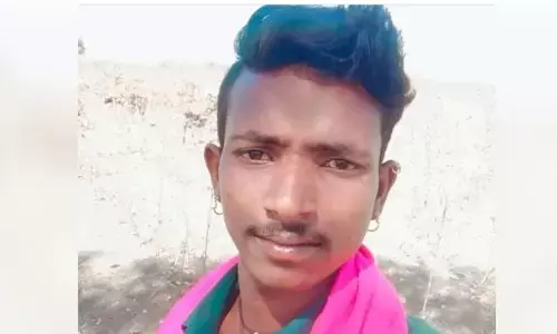 తుంగభద్ర నదిలో భక్తుడి గల్లంతు