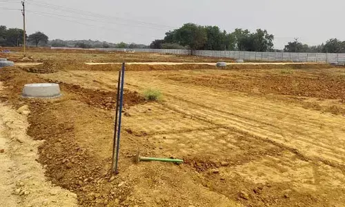 అధికారులెక్కడ..? పెద్దకంజర్ల వైపు చూడరా..?