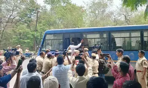ఓయూలో మళ్లీ ఉద్రిక్తత
