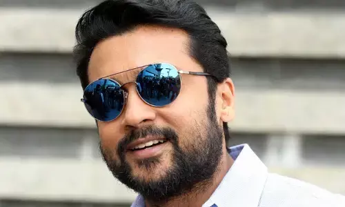 హాట్ బ్యూటీ వెంటపడుతున్న సూర్య.. వానిటీ వ్యాన్‌లో ఇద్దరు చేస్తుందేంటి?