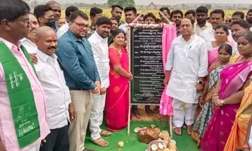 అభివృద్ధిలో తెలంగాణ నెంబర్ వన్ : మంత్రి ఇంద్రకరణ్ రెడ్డి