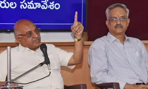 ‘BL సంతోష్ కనిపించడం లేదని పోస్టర్లు వేయడం హాస్యాస్పదం’