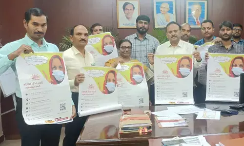 ఆధార్ కార్డులను అప్ డేట్ చేసుకోవాలి: అదనపు కలెక్టర్ వీరారెడ్డి
