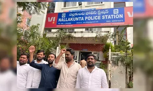 సిట్టింగ్ జడ్జితో విచారణ జరిపించాలి.. ఏబీవీపీ నేతల డిమాండ్