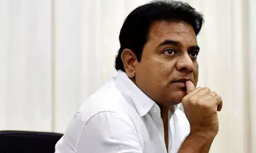 బీఆర్ఎస్‌కు భారీ షాక్... సిరిసిల్లలో..