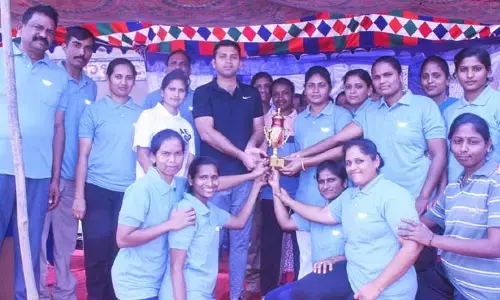 క్రీడలతో మానసికోల్లాసం: ఎస్పీ శరత్ చంద్ర పవార్