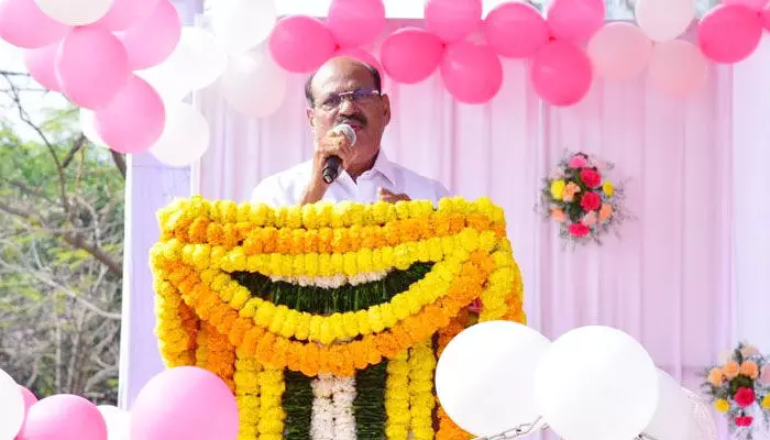 కానిస్టేబుళ్లు నిబద్ధతతో పని చేయాలి: RTC చైర్మన్ బాజిరెడ్డి కానిస్టేబుళ్లు నిబద్ధతతో పని చేయాలి: RTC చైర్మన్ బాజిరెడ్డి
