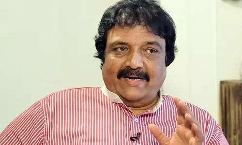 అది వెబ్ సిరీస్ కాదు బ్లూ ఫిల్మ్‌.. టాలీవుడ్ నటుడు షాకింగ్ కామెంట్స్