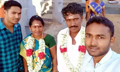తల్లికి పెళ్లి చేసిన కొడుకులు.. ఎక్కడంటే?