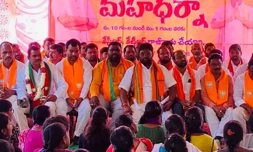 కేటీఆర్ ను భర్తరఫ్ చేయండి: మాజీ జాతీయ ఓబీసీ కమిషన్ సభ్యుడు తల్లోజు ఆచారి