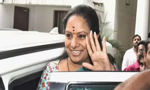 బ్రేకింగ్: ఈడీ కార్యాలయం నుండి బయటకు వచ్చిన కవిత.. నేరుగా అక్కడికే పయనం