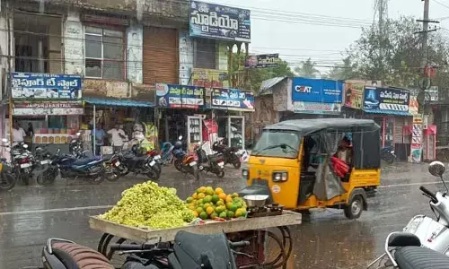 Uttarandhra: ఒకసారిగా మారిన వాతావరణం.. పలుచోట్ల వర్షాలు