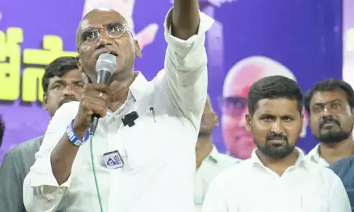 వాట్సాప్ డీపీ మార్చండి.. తెలంగాణ యువతకు RS ప్రవీణ్ కుమార్ పిలుపు