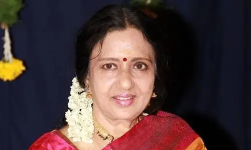 మద్యం మత్తులో నటి ఇంటికెళ్లిన హీరో.. బలవంతంగా డోర్ తీసి