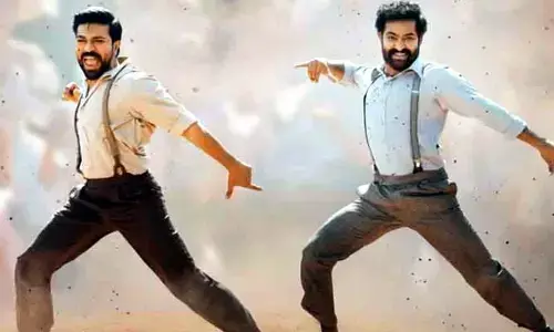 ‘RRR’కు బిగ్ సర్‌ప్రైజ్.. 150 టెస్లా కార్లతో అదిరిపోయే ప్రదర్శన