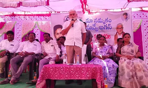 బాబు సంకనెక్కితే బలిపశువయ్యేది పవనే.. మంత్రి అంబటి