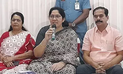కేంద్రం తెలంగాణపై వివక్ష చూపుతోంది: మంత్రి సత్యవతి రాథోడ్
