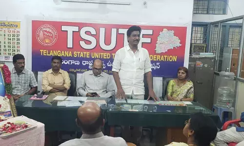 పాత పెన్షన్ విధానాన్ని పునరుద్ధరించాలి: టీఎస్‌యూటీఎఫ్ డిమాండ్