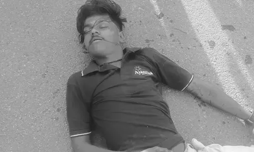 రోడ్డు ప్రమాదంలో యువకుడి దుర్మరణం..