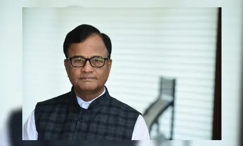 విజిలెన్స్ తనిఖీలు పెంచండి.. విద్యుత్ నష్టాలు తగ్గించండి : ఎస్పీడీసీఎల్ సీఎండీ